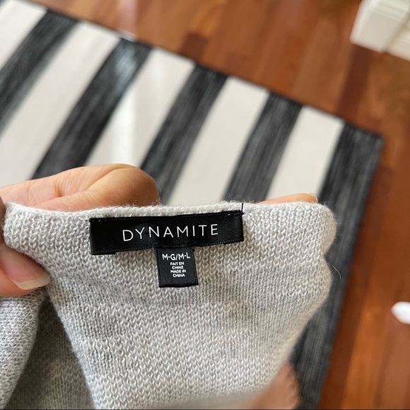 Dynamite Gray and White Boho southwestern Print Cardigan/Wrap Size: M/L - Picture 7 of 7